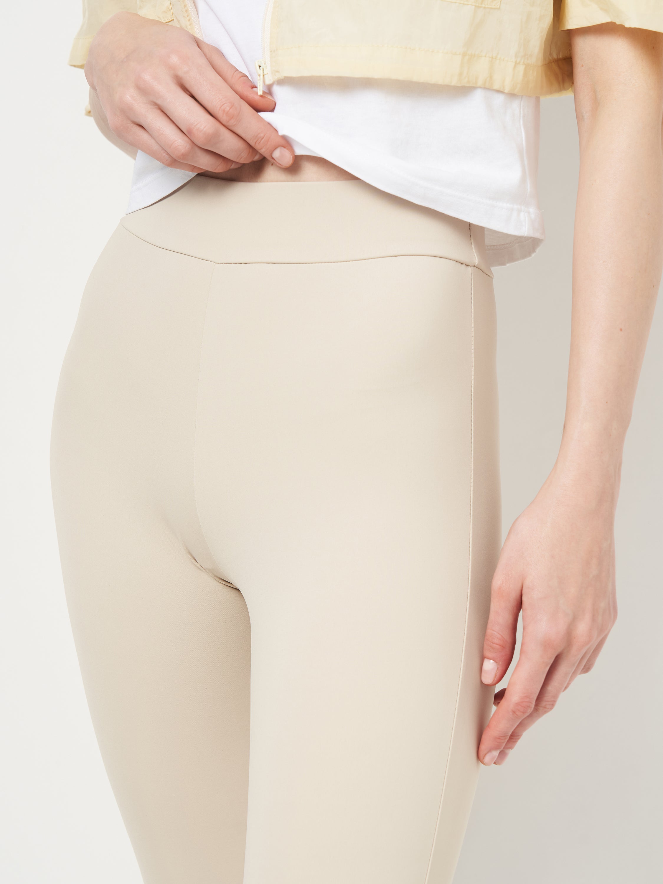 AKTA Pants Akta Casual Milk