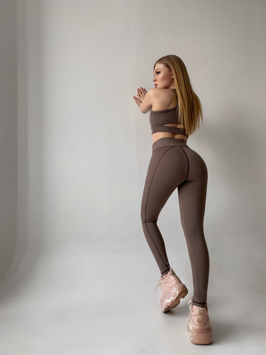 AKTA Leggings Top "Aktasport Danger Taupe" ( Set ) – Beige