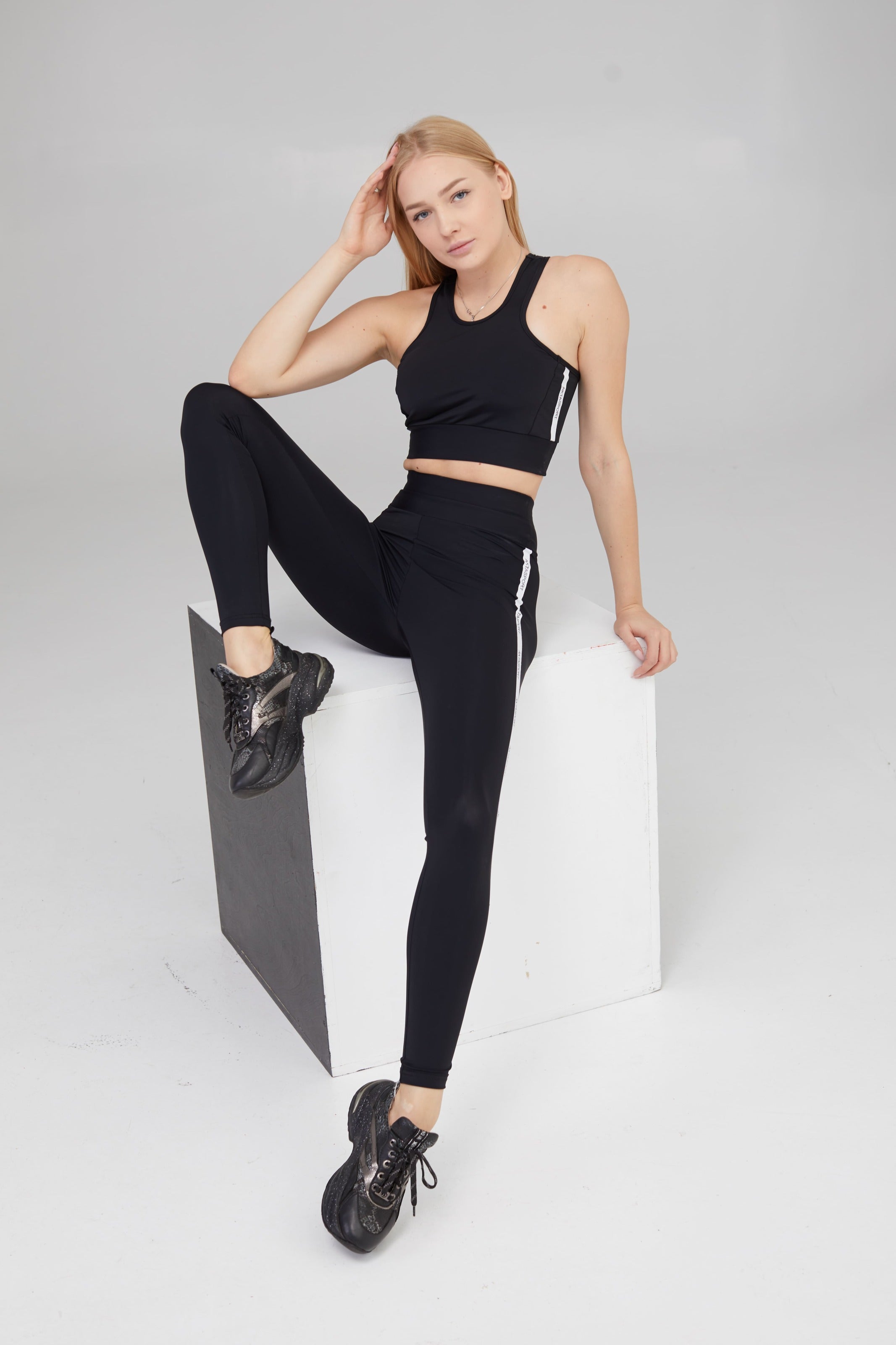 AKTA Leggings Top "Aktasport Basic Brand" ( Set ) – Black