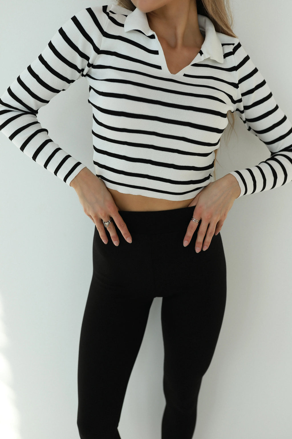 Women’s Ribbed High-Waist Leggings Akta – Black Knit