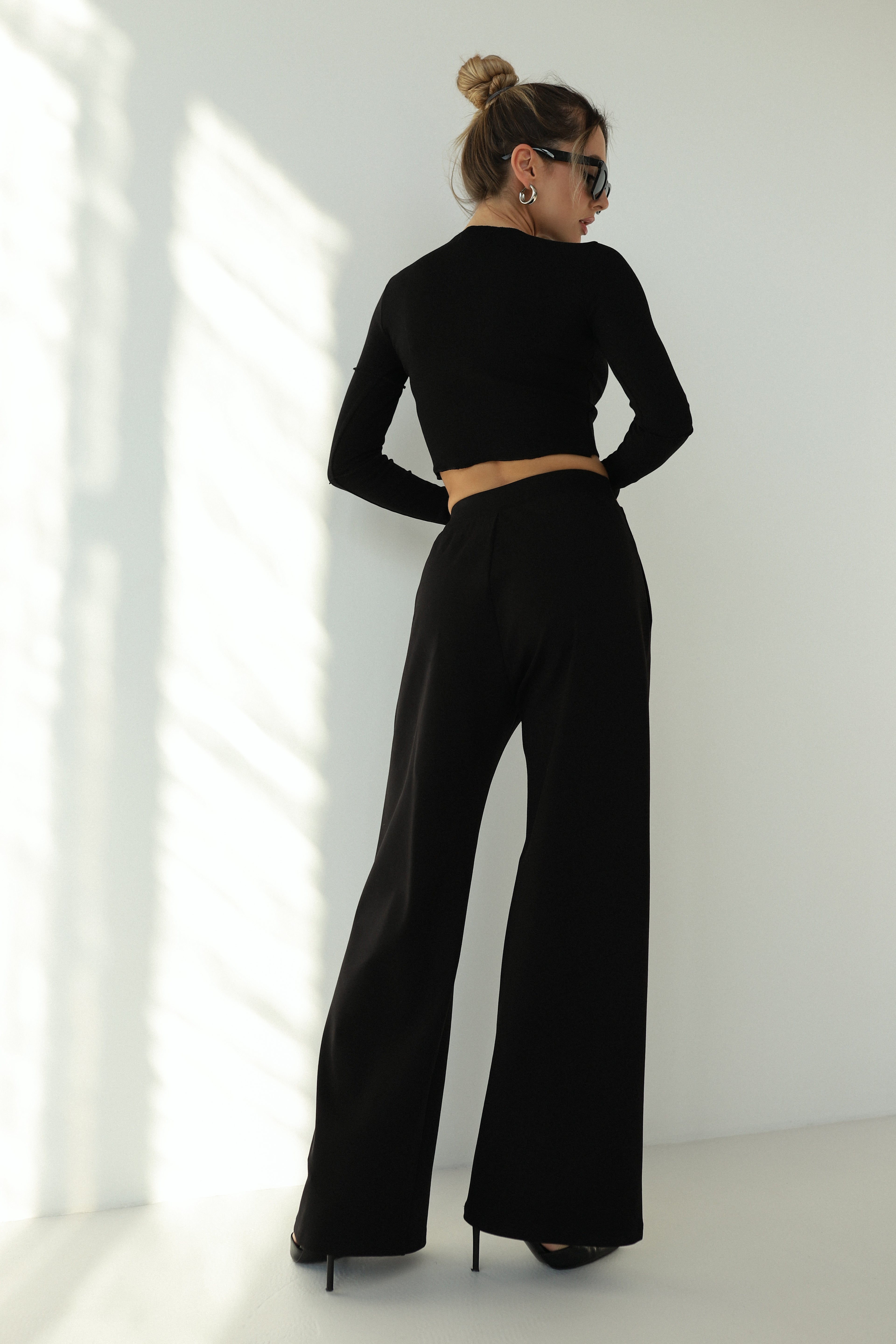 AKTA Pants Akta Desire – Black